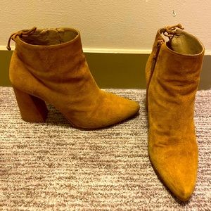 Stuart Weitzman Grandiose Booties